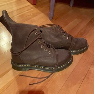 High boots 11 eyelets Dr Martens
